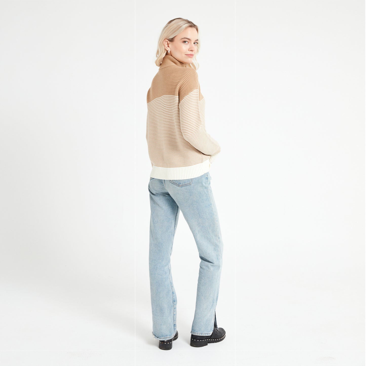 JACKSON SWEATER- White/Tan