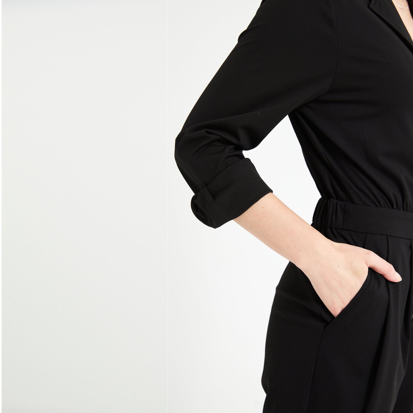 OLIVIA JUMPSUIT- Black